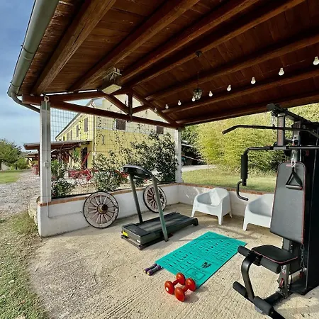 Pensión In House - Il Girasole On The Hills Of Senigallia, A Stones Throw From The Sea